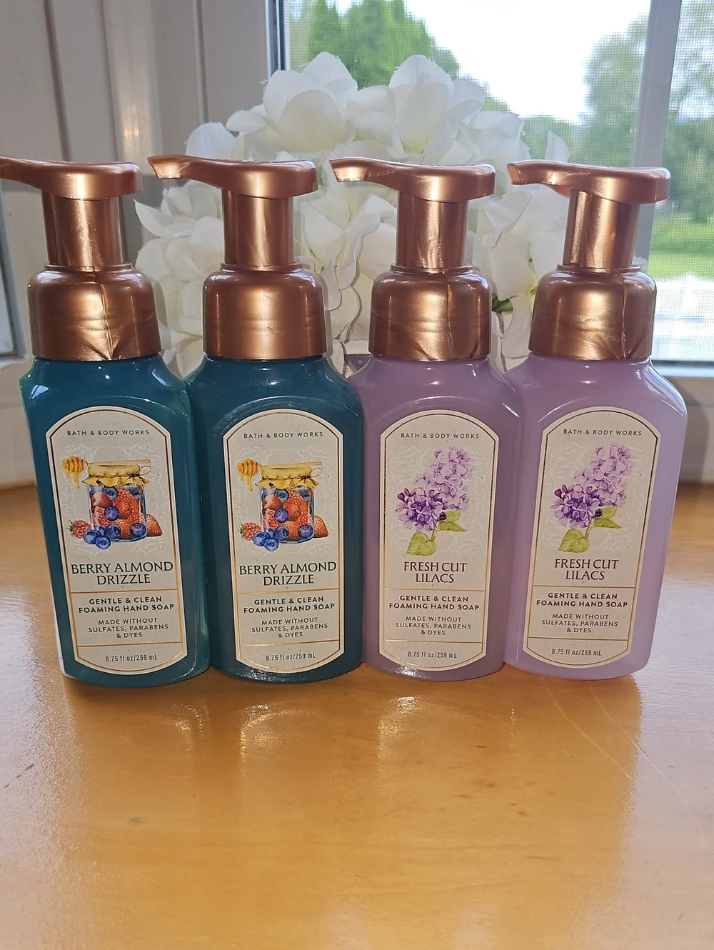 Bath & Body Works Foaming Hand Soap Set Of 4